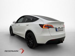 Tesla Model Y bild 6