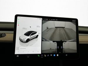 Tesla Model Y bild 23