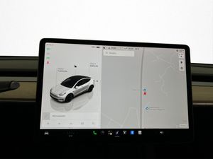 Tesla Model Y bild 21