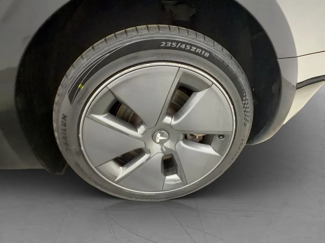 Vehicle image 31