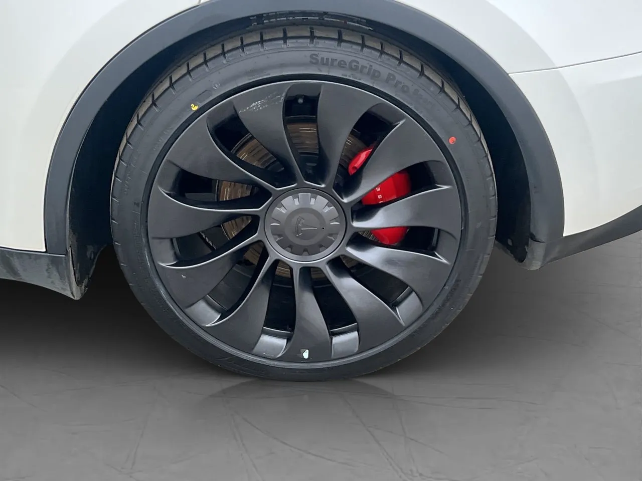 Vehicle image 33