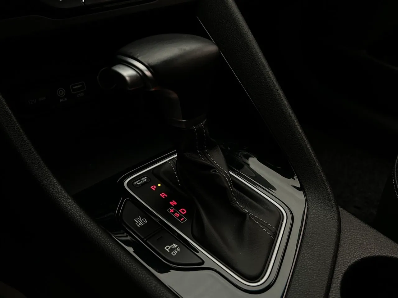 Vehicle image 22