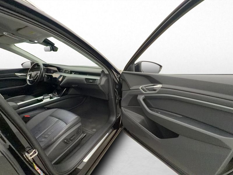 Audi e-tron bild 26