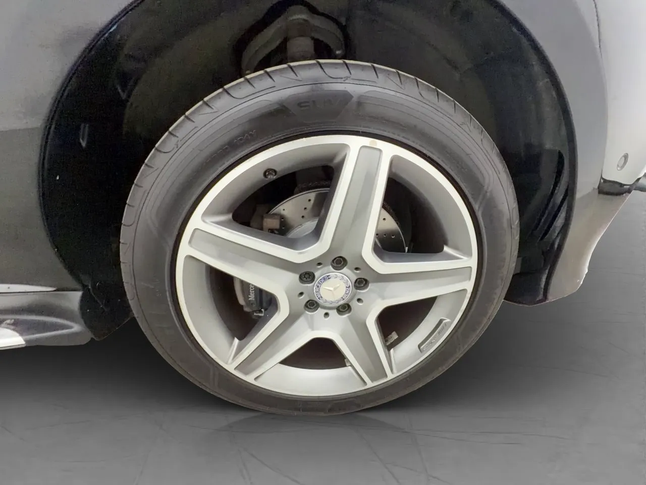 Vehicle image 31