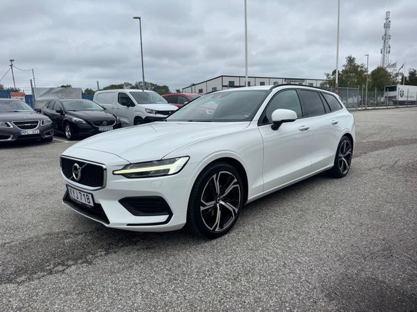 Volvo V60 D4 190hk Momentum Edtion Navi - 2020