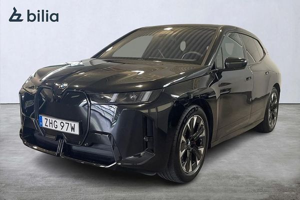 BMW iX xDrive60 M-Sport Pro | Fully Charged | Panorama | H&K - 2026
