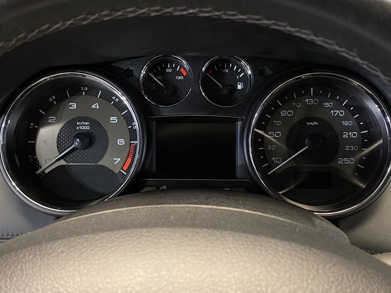 Peugeot RCZ bild 17