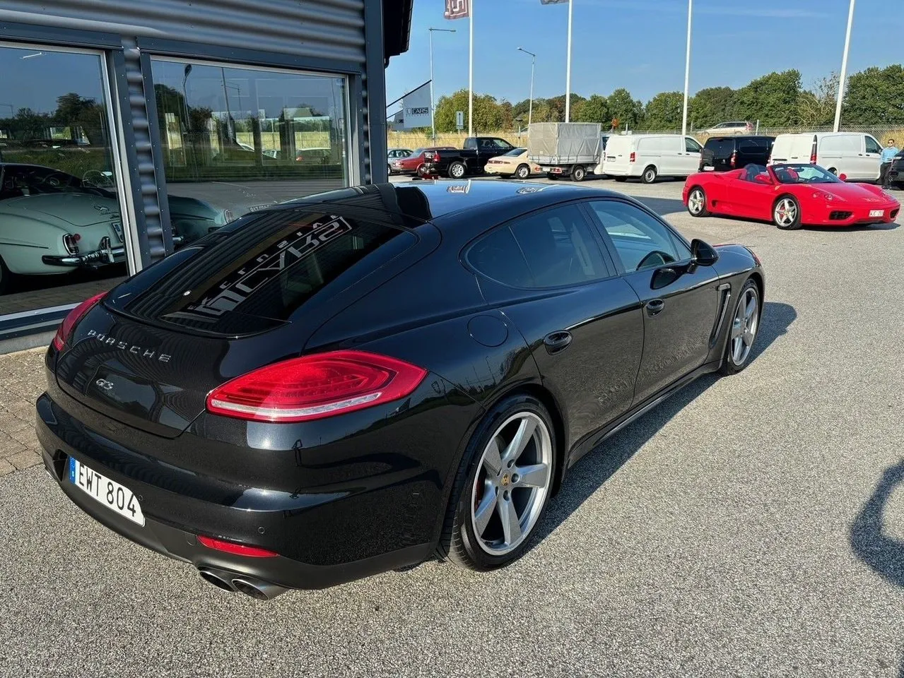 Vehicle image 1