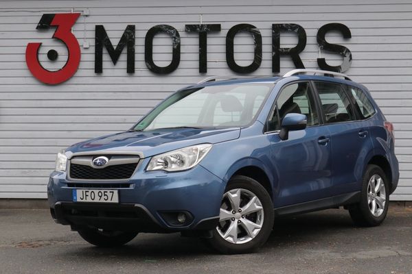 Subaru Forester 2.0 4WD Lineartronic XE Pano/Kamera/Läder/Drag 1 ÄGARE - 2015
