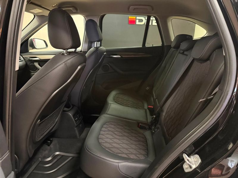 BMW X1 bild 15