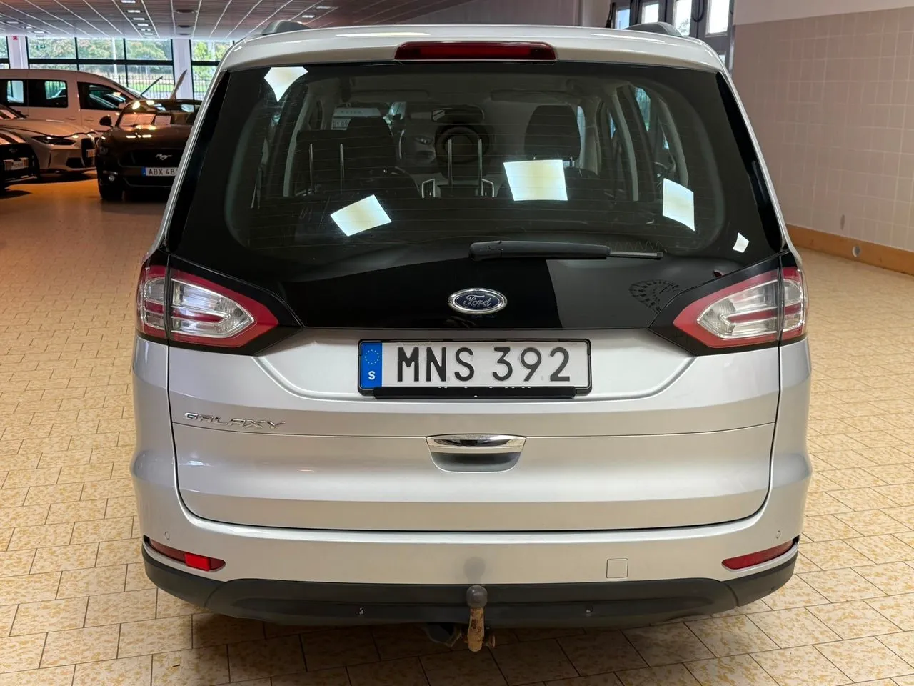 Vehicle image 5