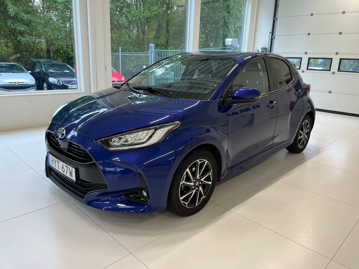 Vehicle image 1