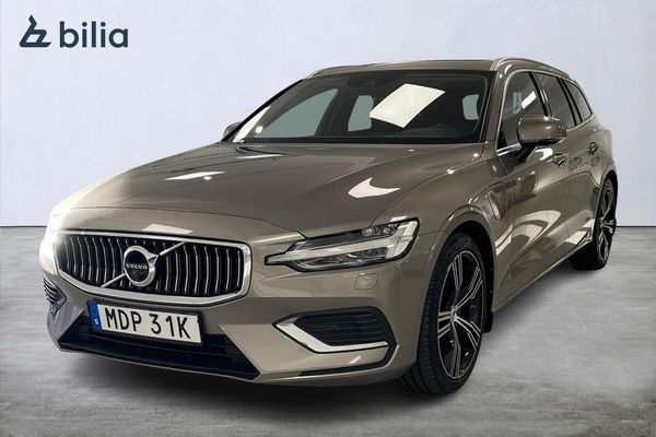 Volvo V60 Recharge T6 Inscription | Panorama | Harman Kardon | 360 kamera | Skinnklädsel | Läder - 2021