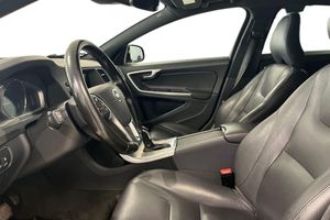 Volvo V60 bild 14