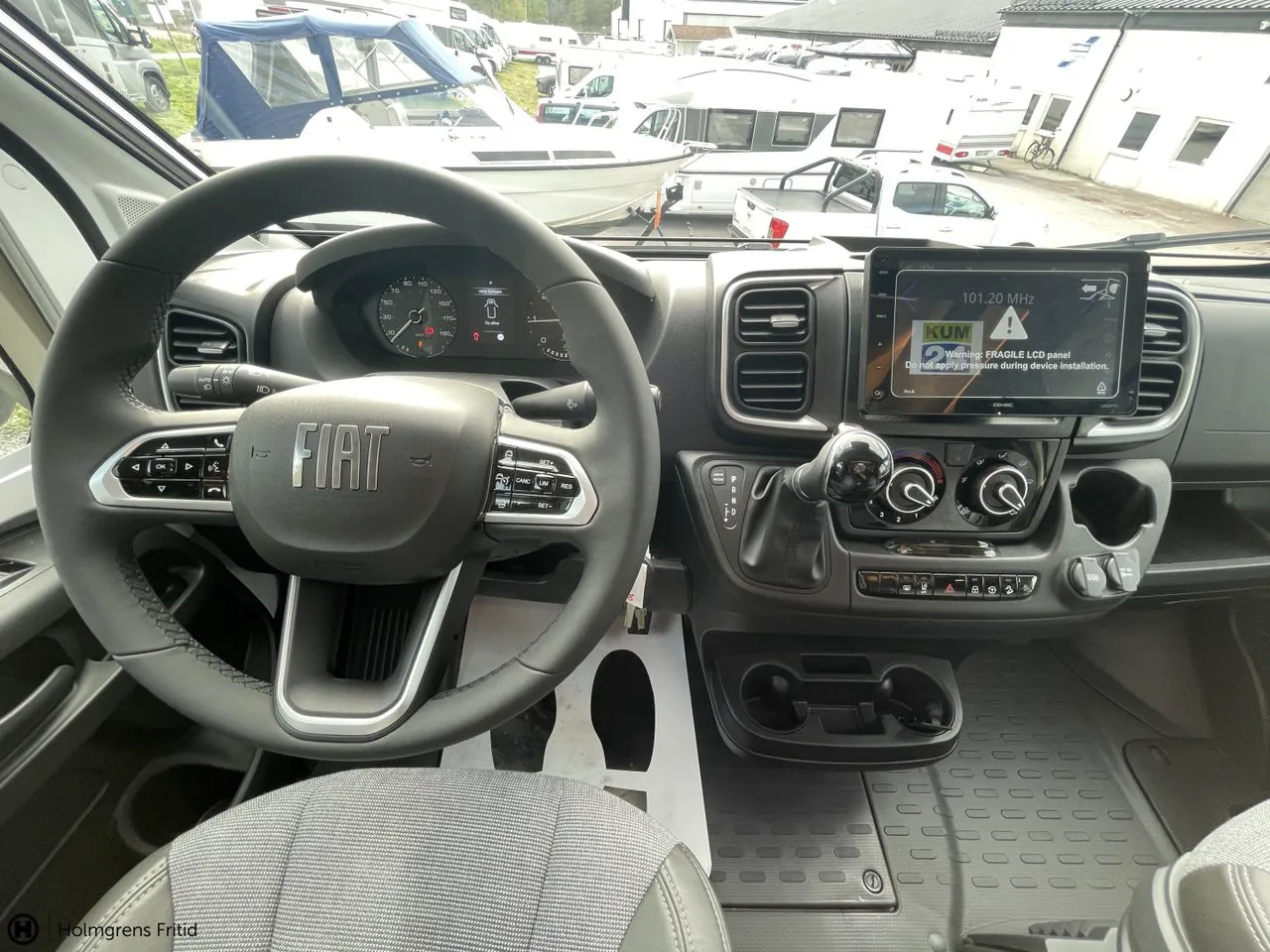 Vehicle image 24