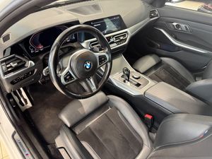 BMW 320 bild 12