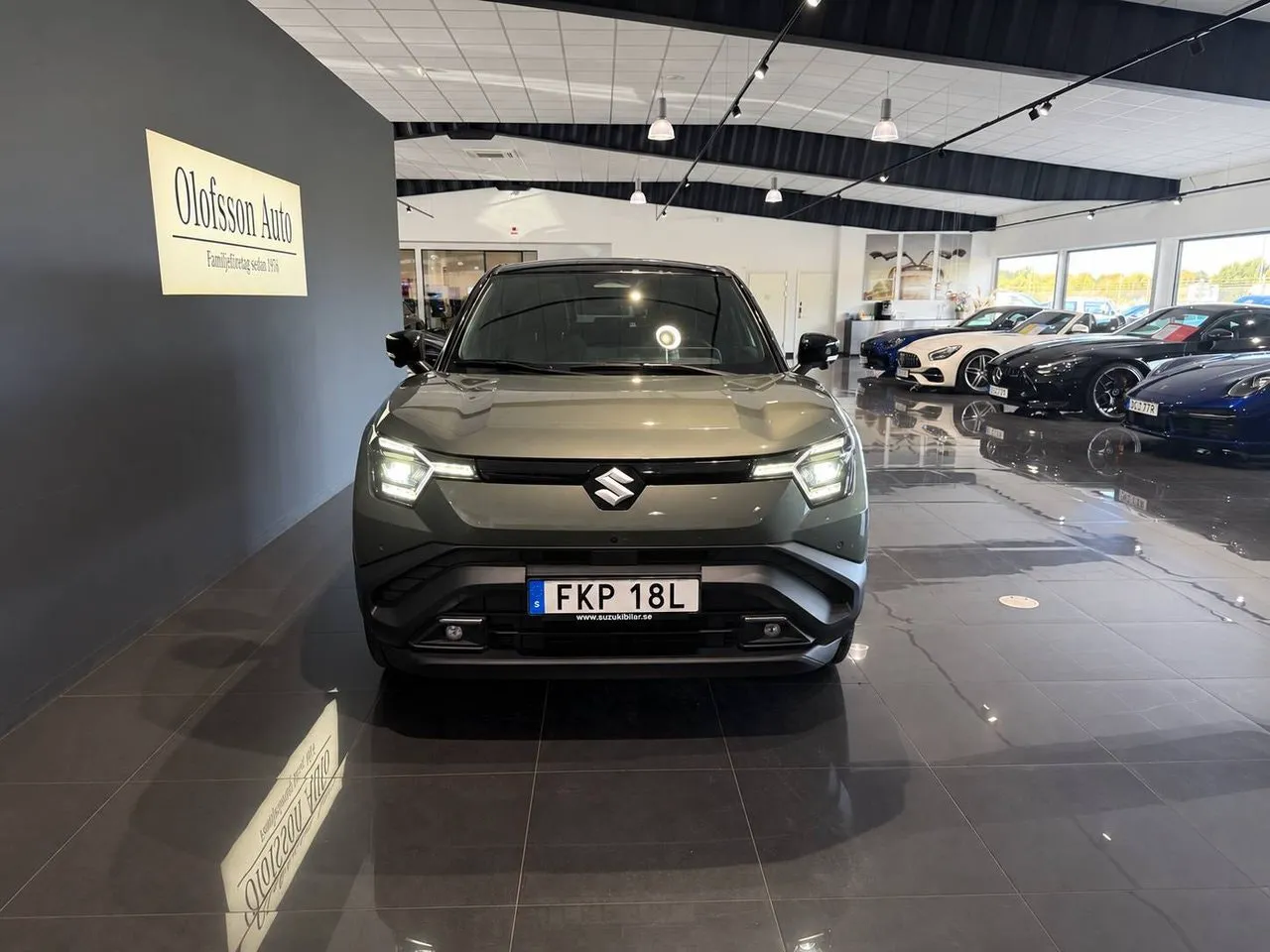 Vehicle image 1