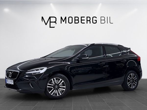 Volvo V40 Cross Country D4 190hk Business Adv Värmare PDC - 2017