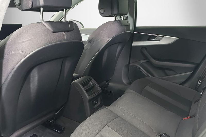 Audi A4 bild 18