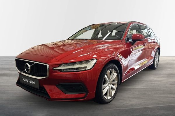 Volvo V60 T4 Momentum Edition - 2020