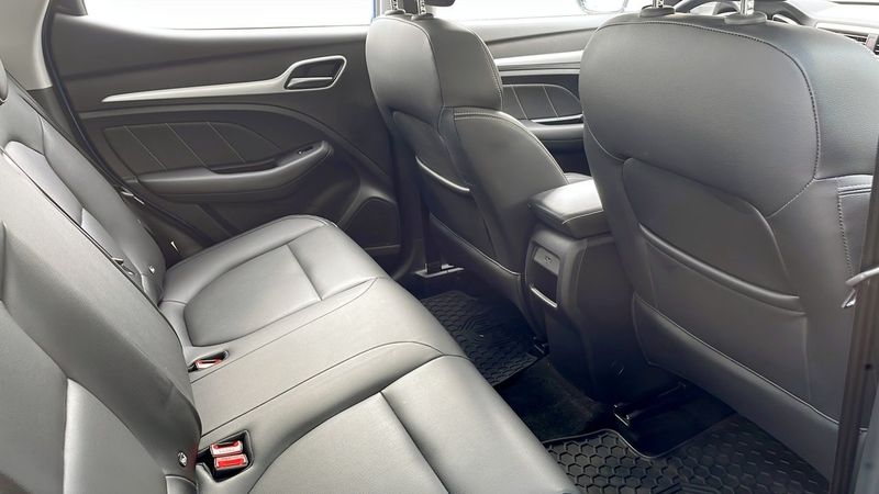 MG ZS EV bild 5