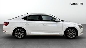 Skoda Superb bild 6