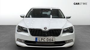 Skoda Superb bild 8