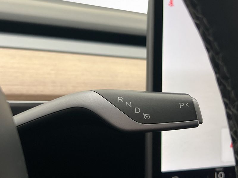 Tesla Model 3 bild 16