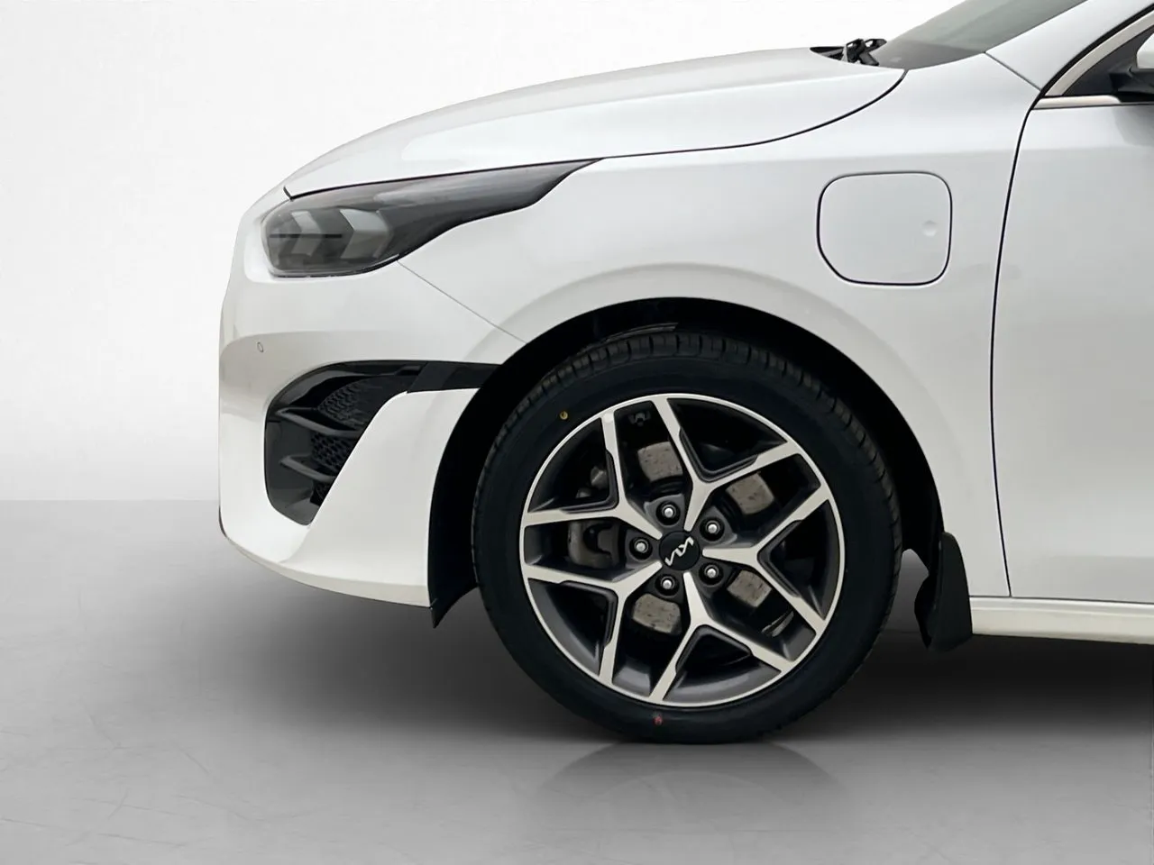 Vehicle image 30