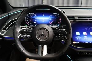 Mercedes E220 bild 19