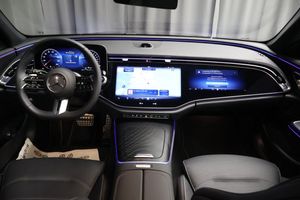 Mercedes E300 bild 15