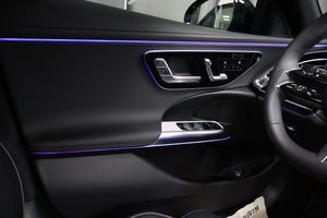 Mercedes E300 bild 16