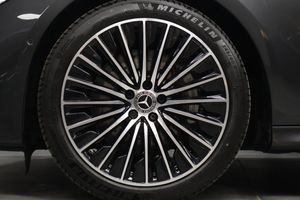 Mercedes E300 bild 6