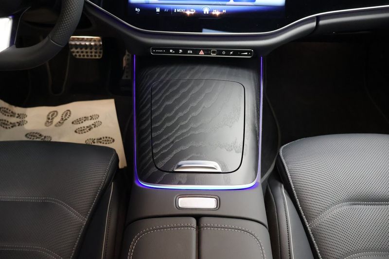 Mercedes E300 bild 25