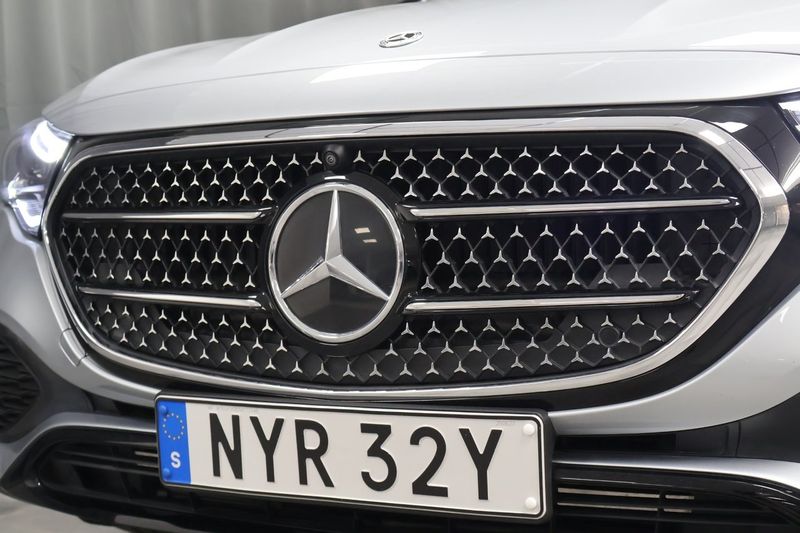 Mercedes E300 bild 8