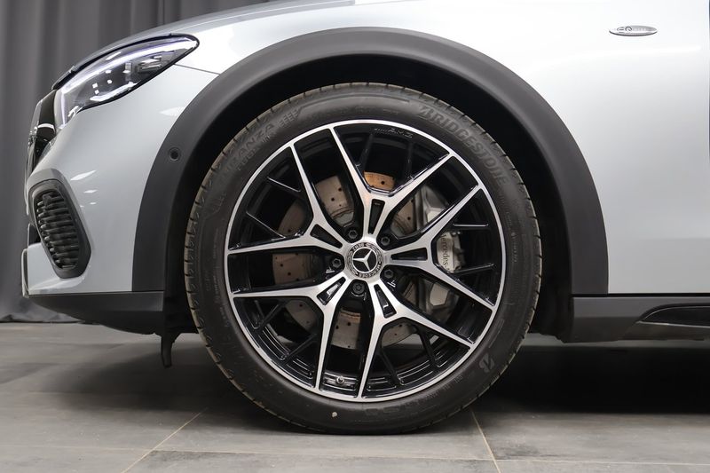 Mercedes E300 bild 6