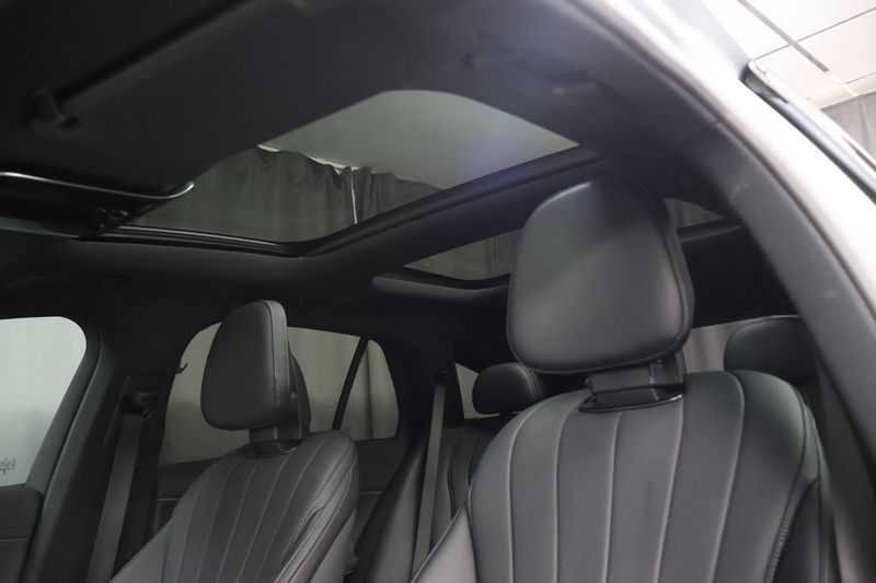 Mercedes E300 bild 14