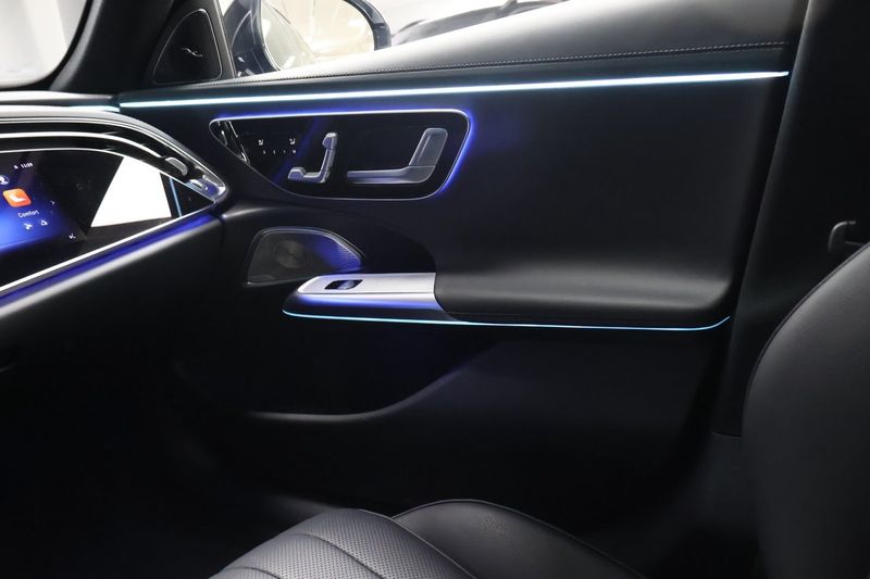 Mercedes E300 bild 30