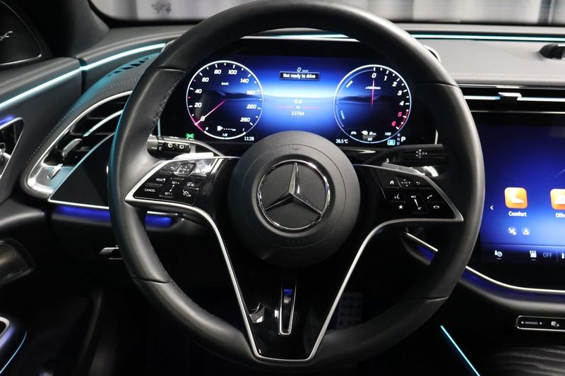 Mercedes E300 bild 22