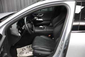 Mercedes E300 bild 12