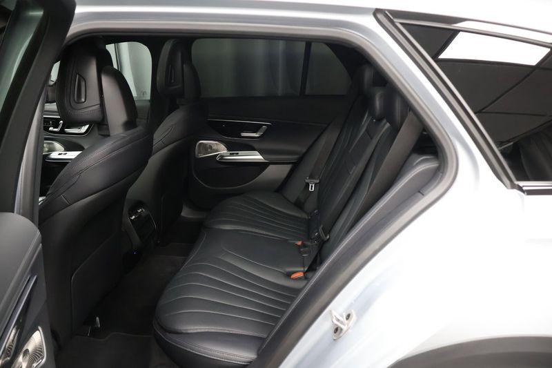 Mercedes E300 bild 13