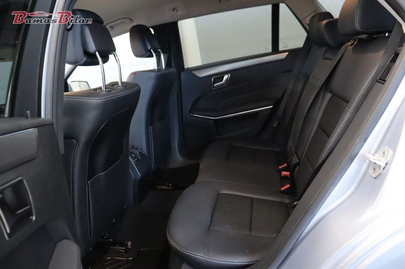 Mercedes E220 bild 16