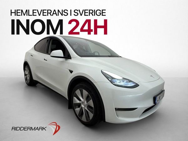 Tesla Model Y Long Range AWD 1 Brukare AWD Pano Moms Kamera - 2023