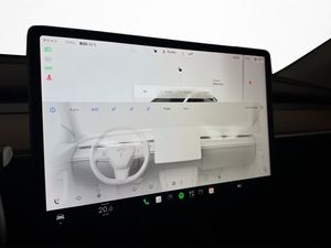 Tesla Model Y bild 22