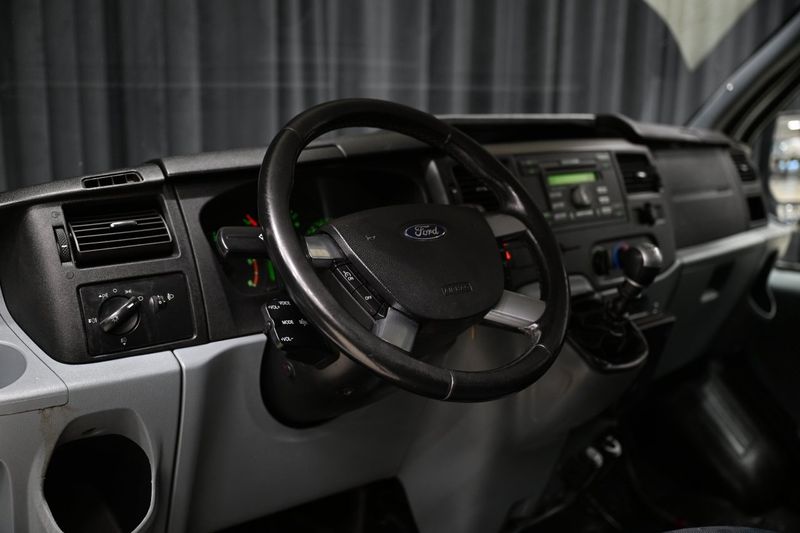 Ford Transit bild 15