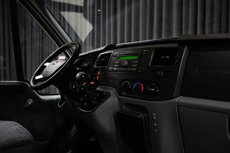 Ford Transit bild 25