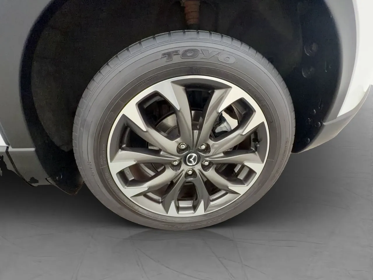 Vehicle image 33