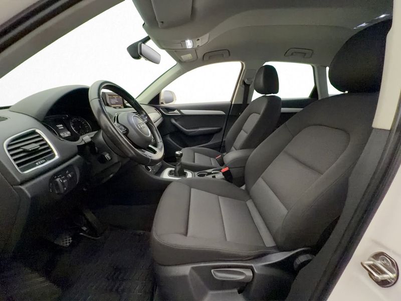 Audi Q3 bild 12