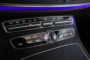 Mercedes E220 bild 21