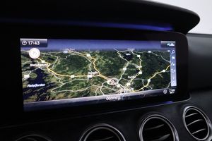Mercedes E220 bild 18
